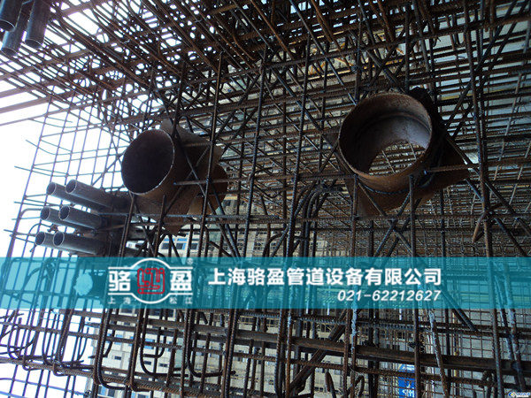 <a href=http://www.m.dnaa.cn target=_blank class=infotextkey>防水套管</a>和墻體之間的結(jié)合