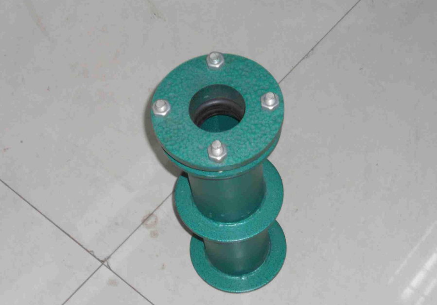 柔性<a href=http://www.m.dnaa.cn target=_blank class=infotextkey>防水套管</a>樣品圖